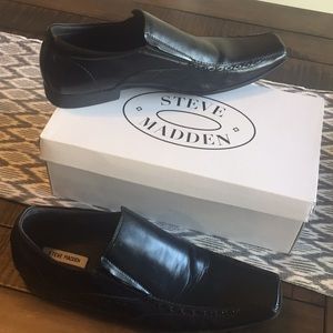 Steve Madden black dress shoes worn once